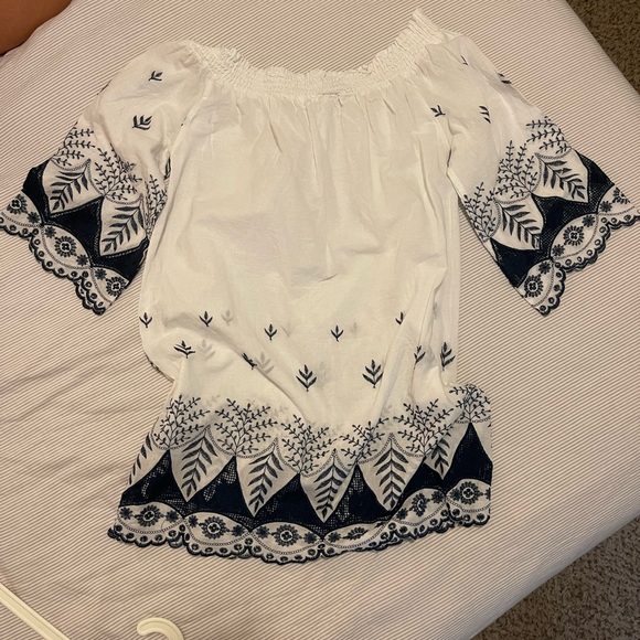 blue island Other - Cute white and blue swim coverup